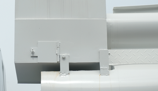 散装饲料运输车